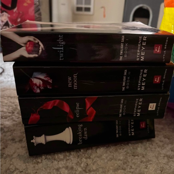twilight series 4 books - Picture 1 of 1